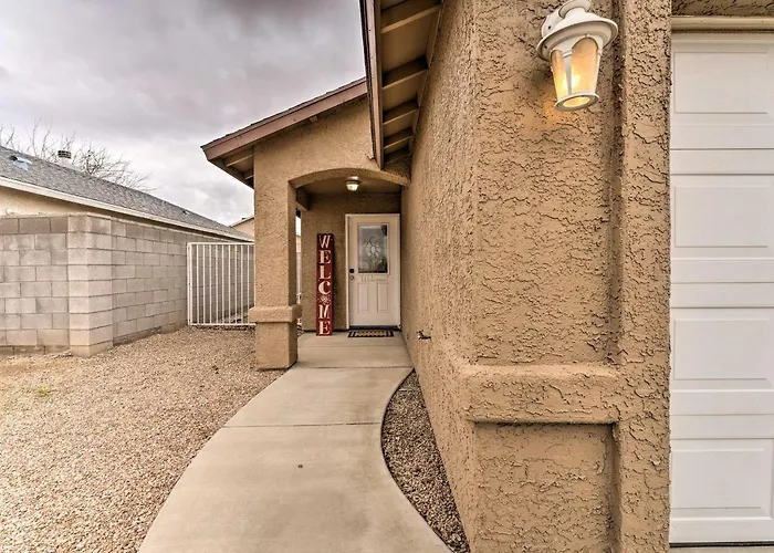 Kid-friendly Near Parks & Dining Kingman
